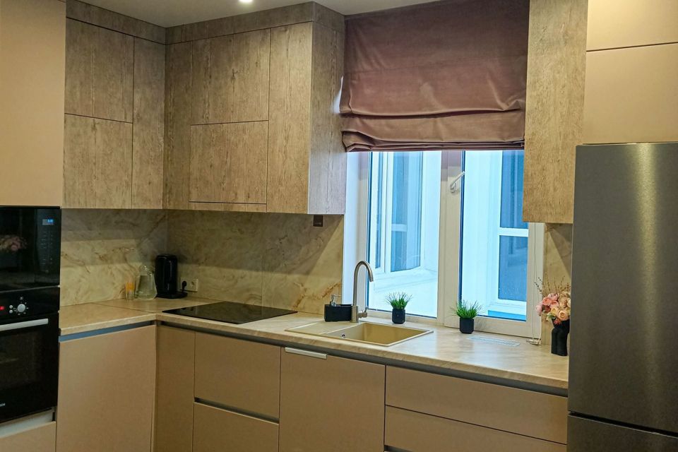 Продаётся 4-комнатная квартира, 97.9 м²
