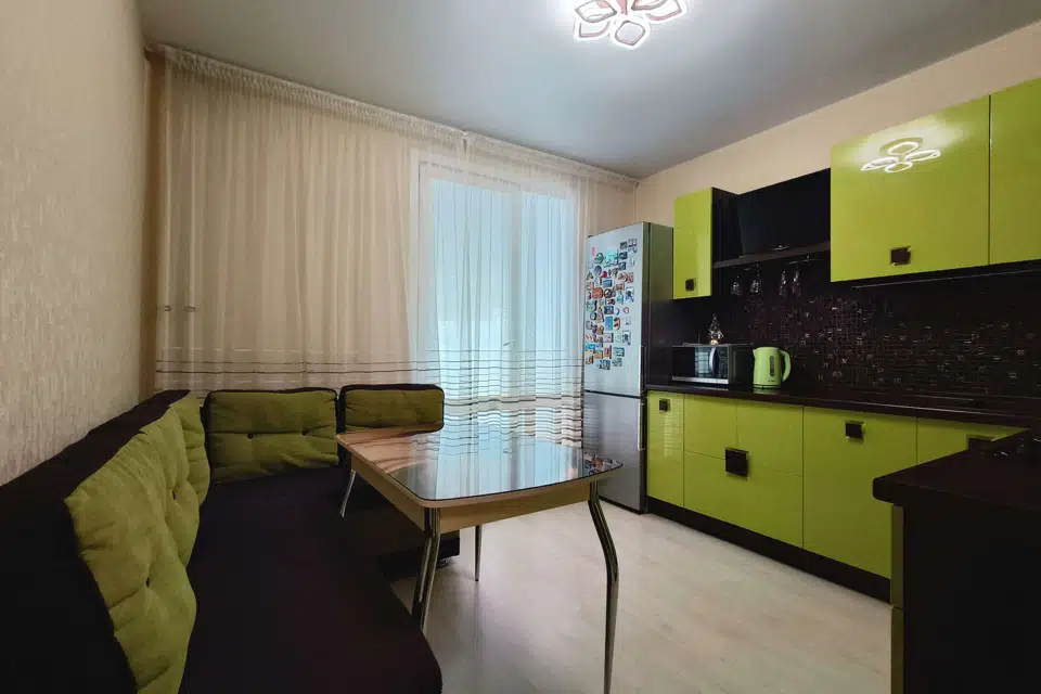 Продаётся 1-комнатная квартира, 37.1 м²