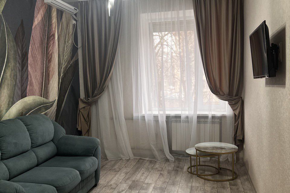Сдаётся 2-комнатная квартира, 42 м²