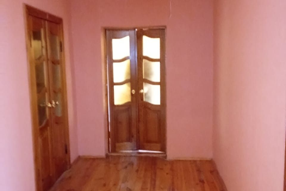 Продаётся 4-комнатная квартира, 98 м²