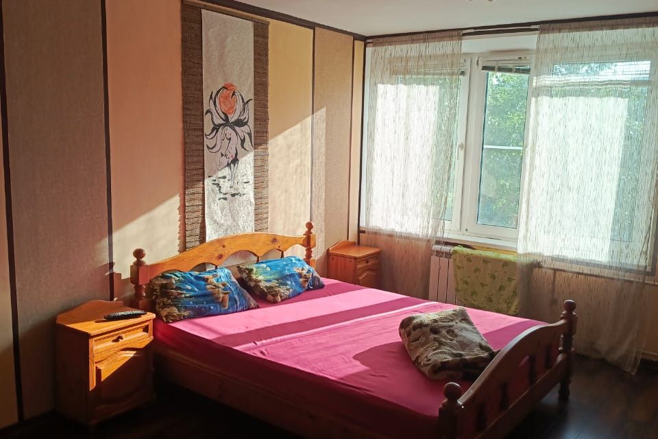 Продаётся 3-комнатная квартира, 65.4 м²