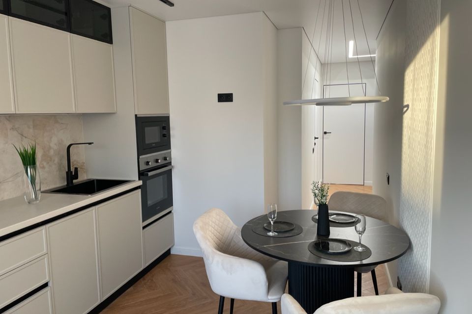 Продаётся 1-комнатная квартира, 48 м²