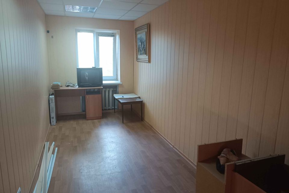 Продаётся 2-комнатная квартира, 56 м²