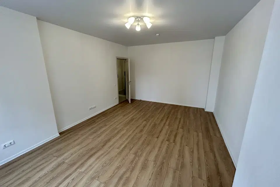 Продаётся 1-комнатная квартира, 43 м²