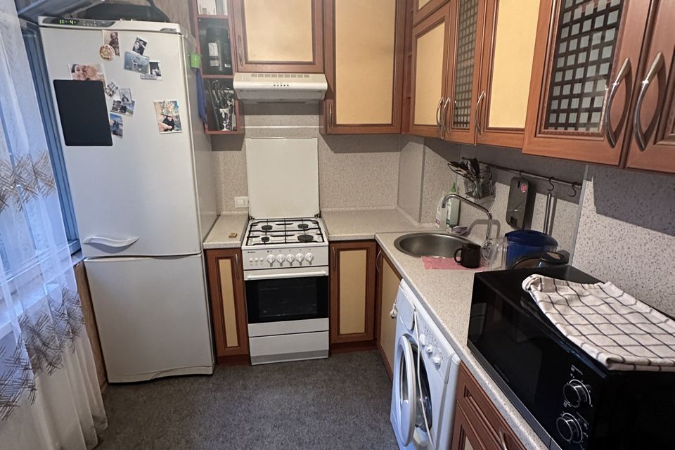 Продаётся 3-комнатная квартира, 52.1 м²