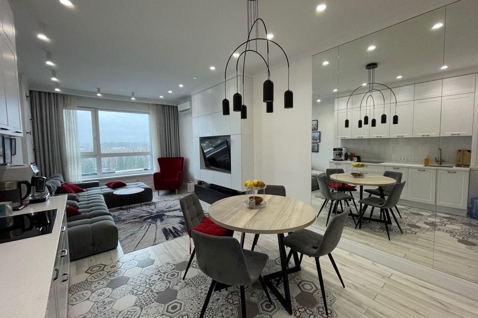Продаётся 3-комнатная квартира, 118.4 м²