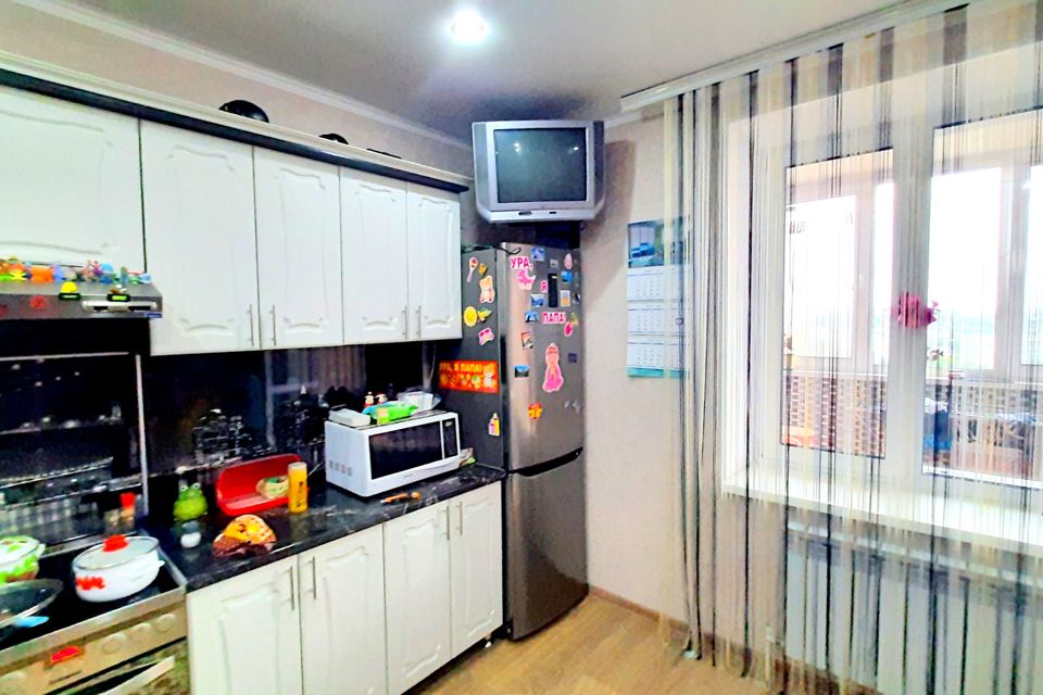 Сдаётся 1-комнатная квартира, 54 м²