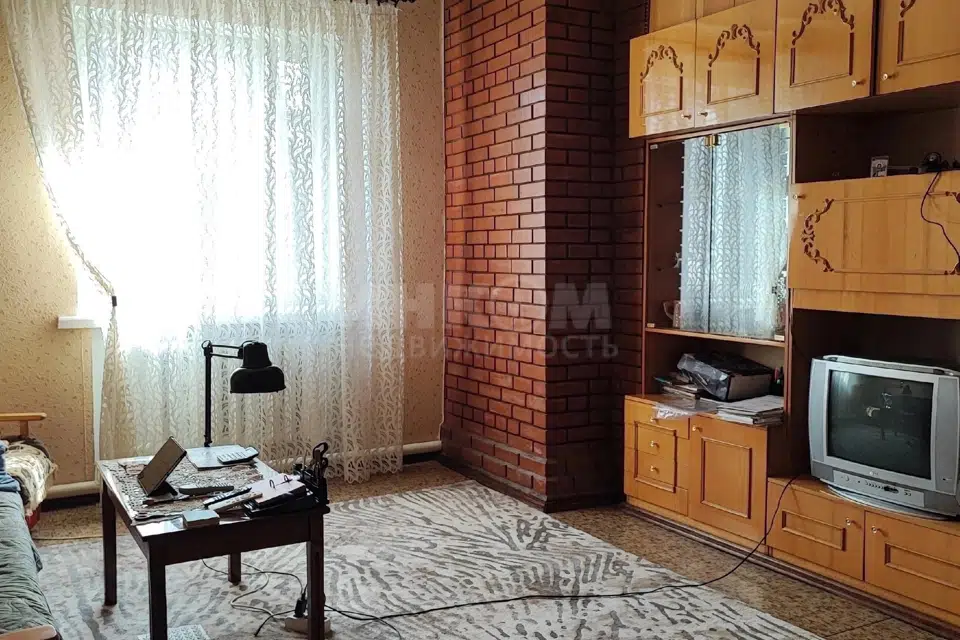 Продаётся 2-этажный дом, 160 м²