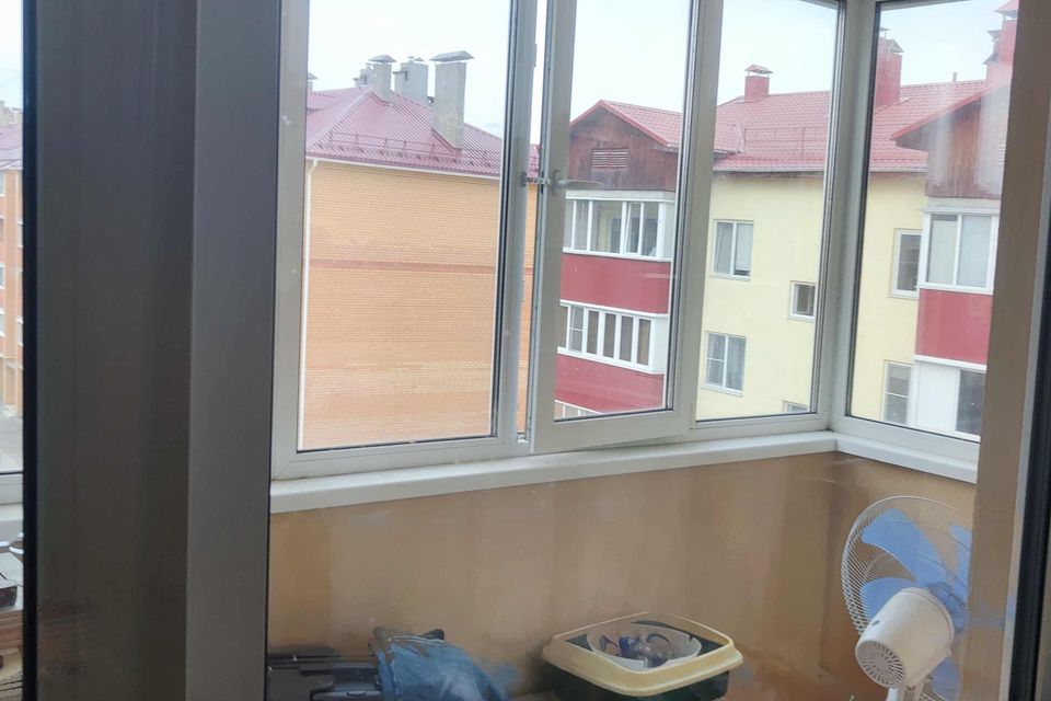 Сдаётся 2-комнатная квартира, 56 м²