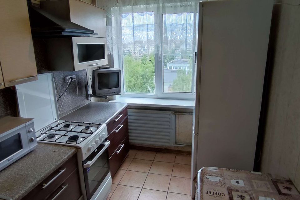 Продаётся 3-комнатная квартира, 60.4 м²