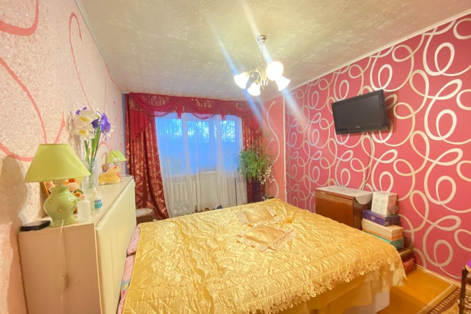 Продаётся 3-комнатная квартира, 62.2 м²