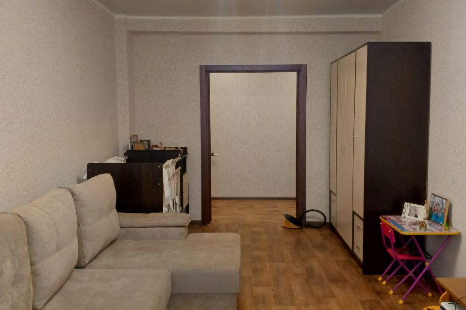 Продаётся 1-комнатная квартира, 50.1 м²
