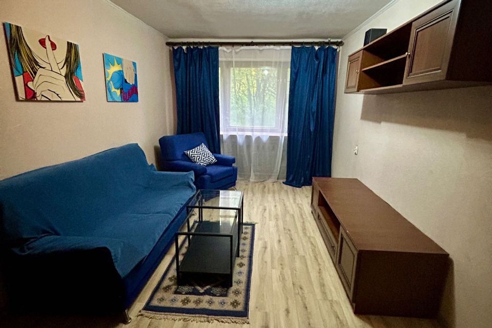 Продаётся 2-комнатная квартира, 48.2 м²