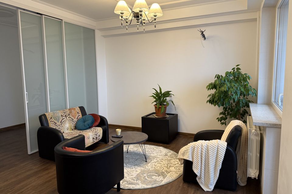 Продаётся 2-комнатная квартира, 53.3 м²