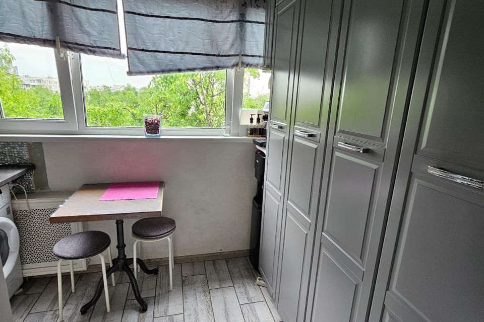 Продаётся 3-комнатная квартира, 64 м²