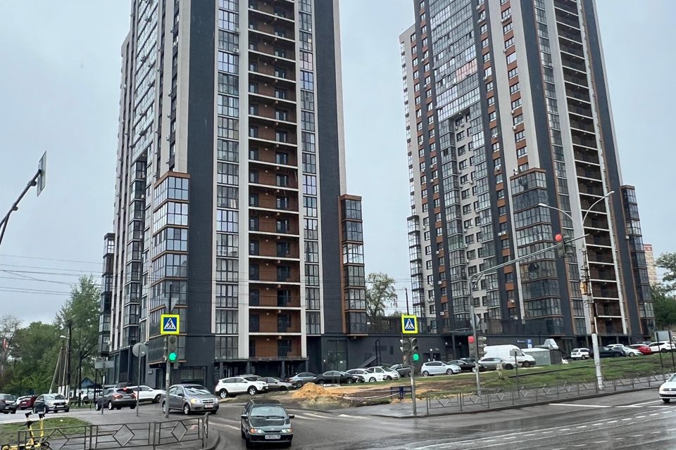 Продаётся 2-комнатная квартира, 60.3 м²