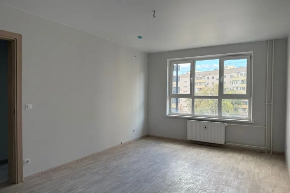 Продаётся 1-комнатная квартира, 38 м²