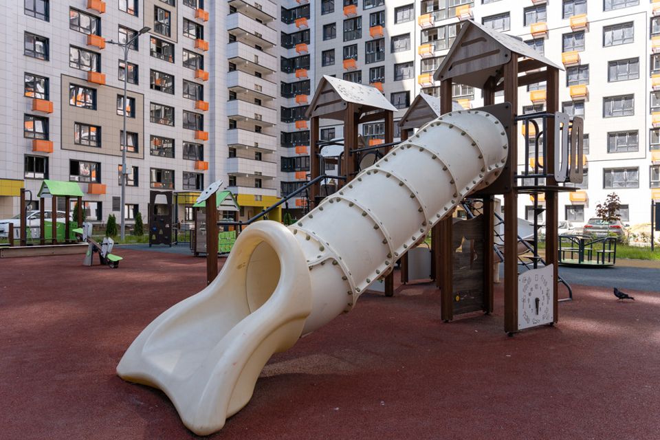 Продаётся 1-комнатная квартира, 42.7 м²