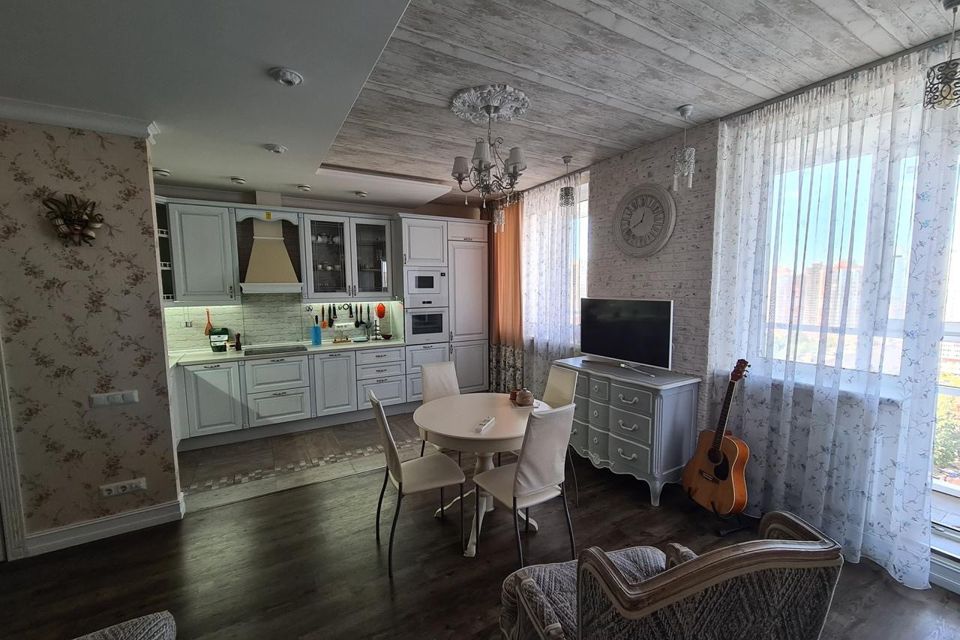 Продаётся 1-комнатная квартира, 45.3 м²