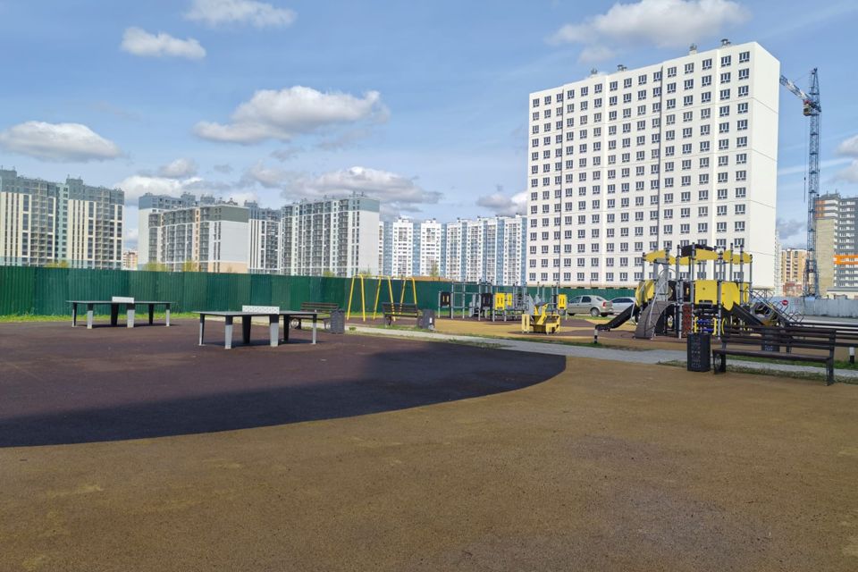 Продаётся 1-комнатная квартира, 37.7 м²