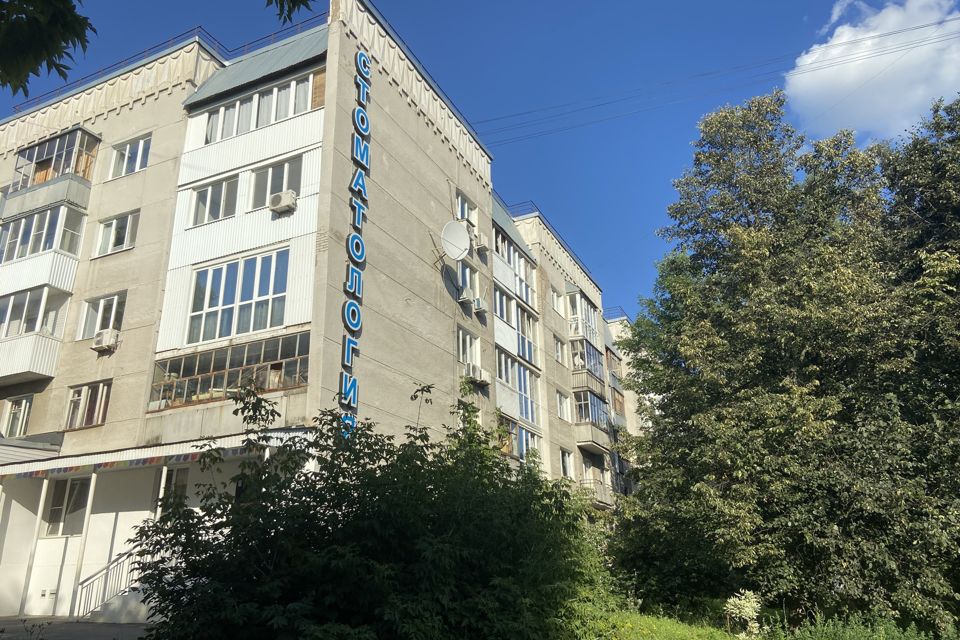 Продаётся 3-комнатная квартира, 81 м²