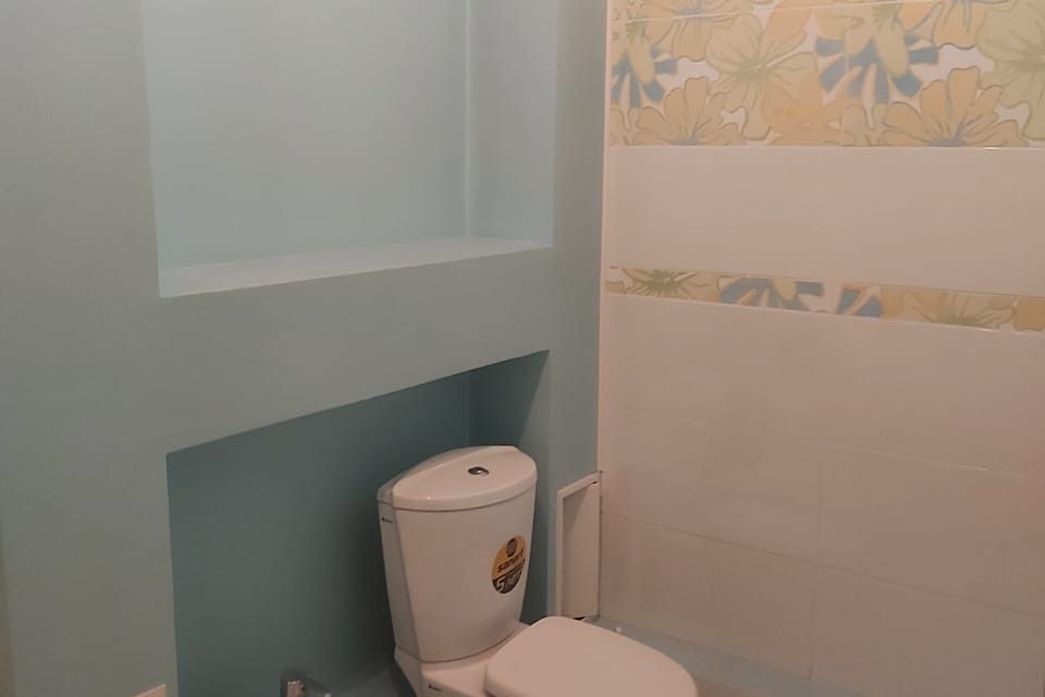Сдаётся 2-комнатная квартира, 75 м²