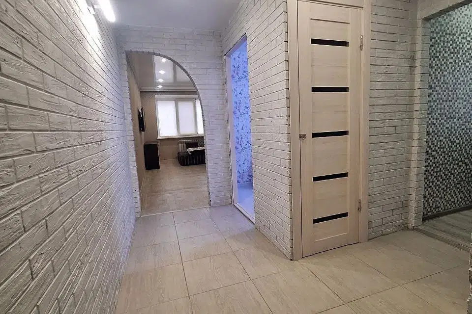 Продаётся 3-комнатная квартира, 56 м²