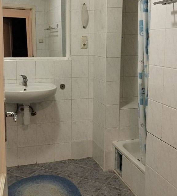 Продаётся 3-комнатная квартира, 95 м²