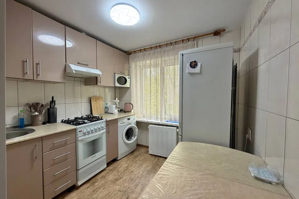 Продаётся 1-комнатная квартира, 32 м²