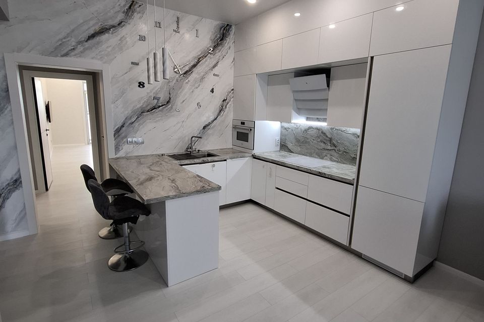 Продаётся 3-комнатная квартира, 76.4 м²