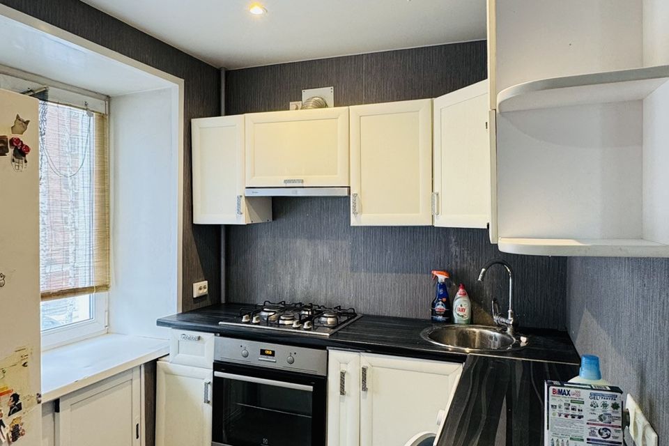 Продаётся 3-комнатная квартира, 41 м²