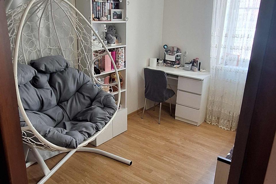 Продаётся 3-комнатная квартира, 59.3 м²