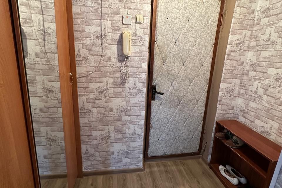 Продаётся 3-комнатная квартира, 41 м²