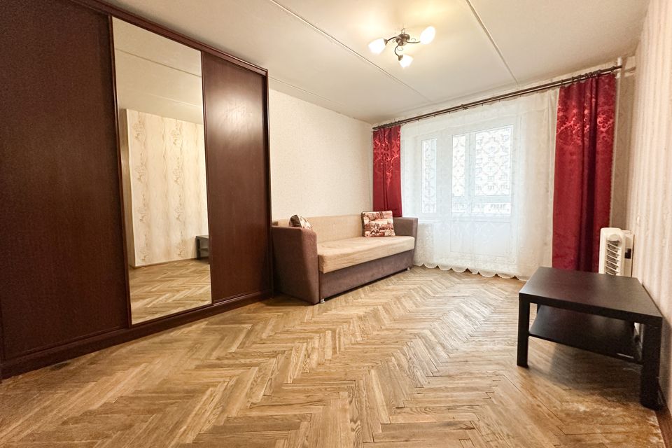 Продаётся 2-комнатная квартира, 43.7 м²