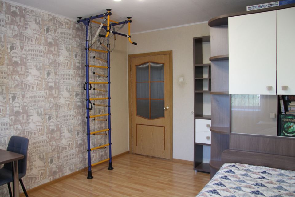 Продаётся 3-комнатная квартира, 80.1 м²