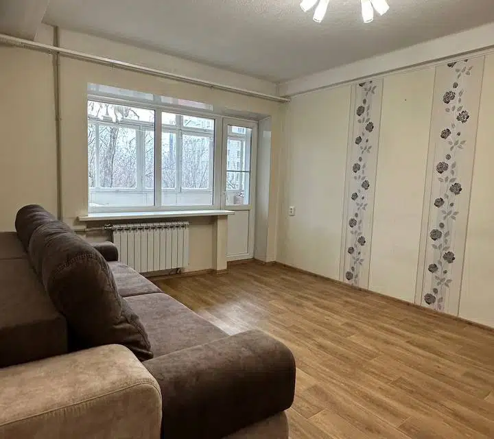 Продаётся 3-комнатная квартира, 59.7 м²