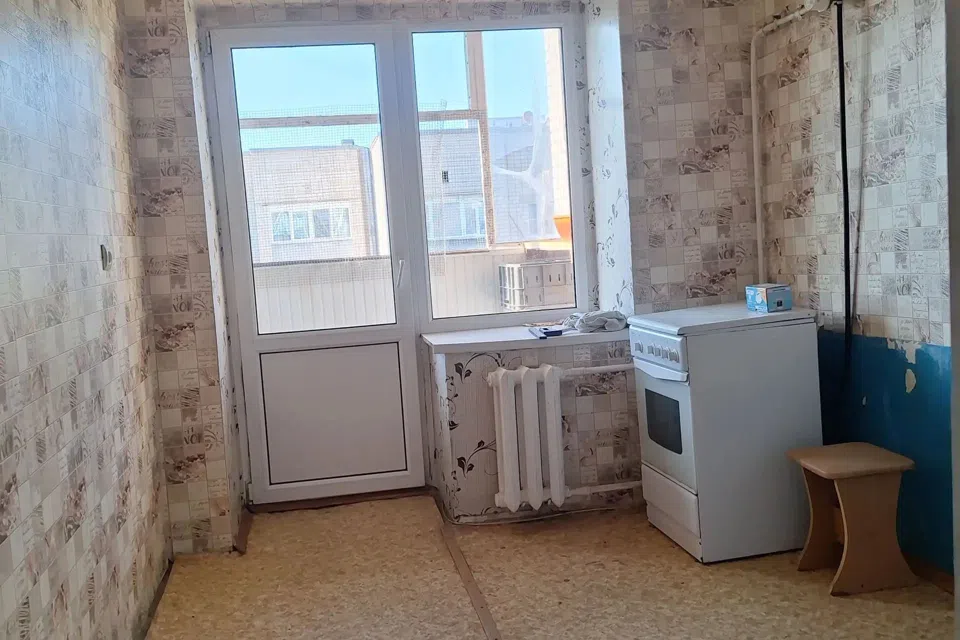 Продаётся 3-комнатная квартира, 55.9 м²