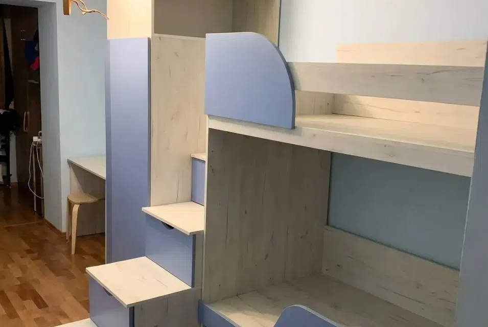Продаётся 4-комнатная квартира, 80 м²