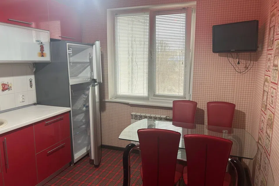 Продаётся 3-комнатная квартира, 72 м²