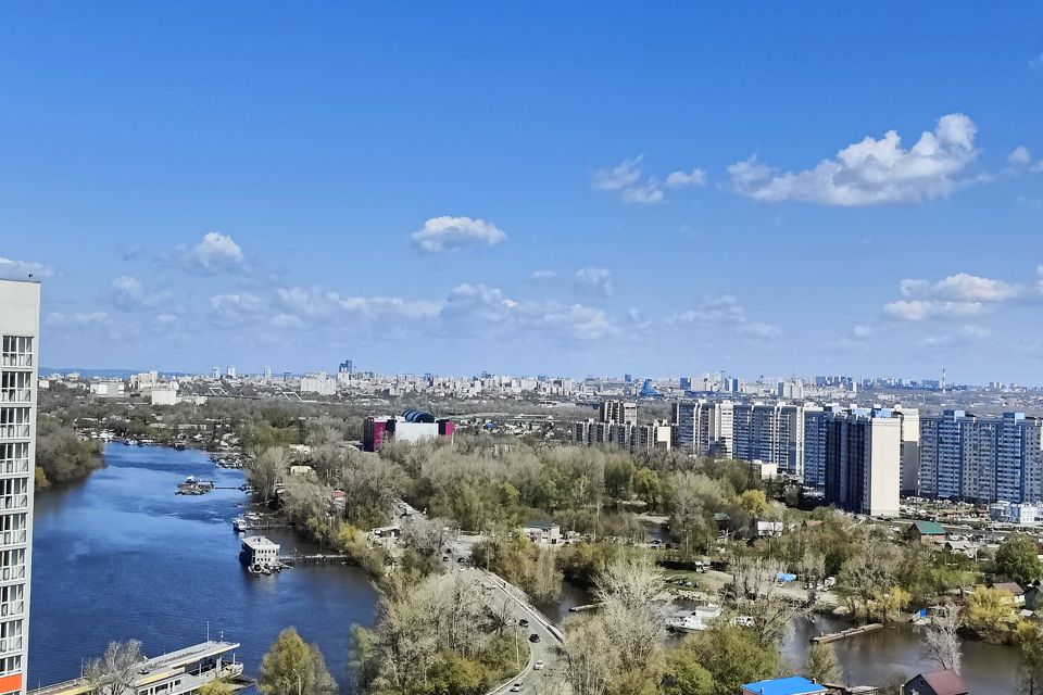 Продаётся 1-комнатная квартира, 47.77 м²