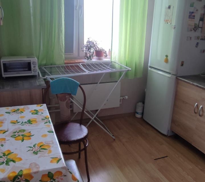 Сдаётся 1-комнатная квартира, 39 м²