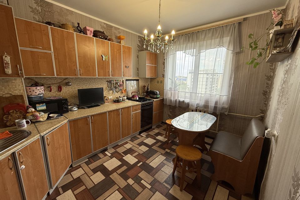 Продаётся 2-комнатная квартира, 55.6 м²