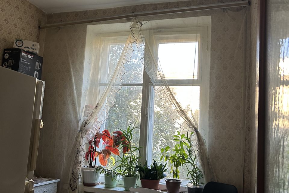 Продаётся 2-комнатная квартира, 56.3 м²