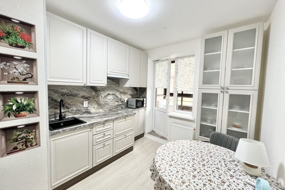 Продаётся 1-комнатная квартира, 32 м²