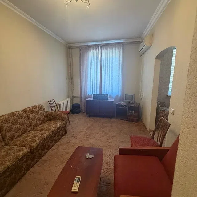Продаётся 1-комнатная квартира, 33 м²