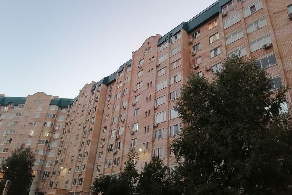 Продаётся 3-комнатная квартира, 98.4 м²