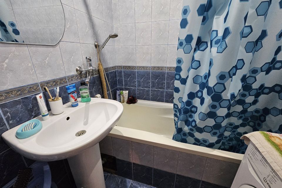 Продаётся 3-комнатная квартира, 74 м²