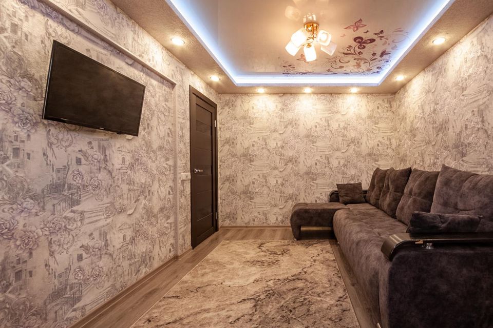 Продаётся 3-комнатная квартира, 62.4 м²