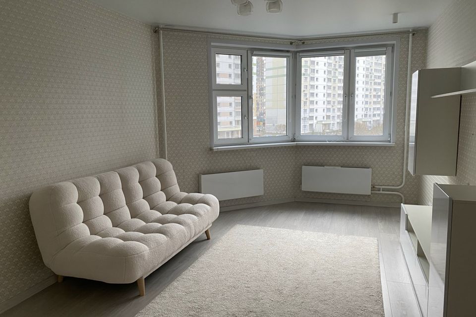 Продаётся 1-комнатная квартира, 41.2 м²