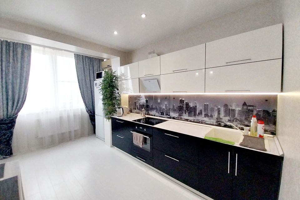Продаётся 2-комнатная квартира, 58 м²